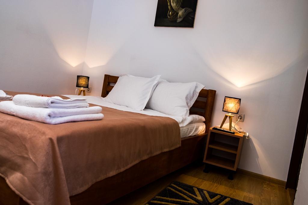 Casa Arbo Hotel Calimanesti Ngoại thất bức ảnh