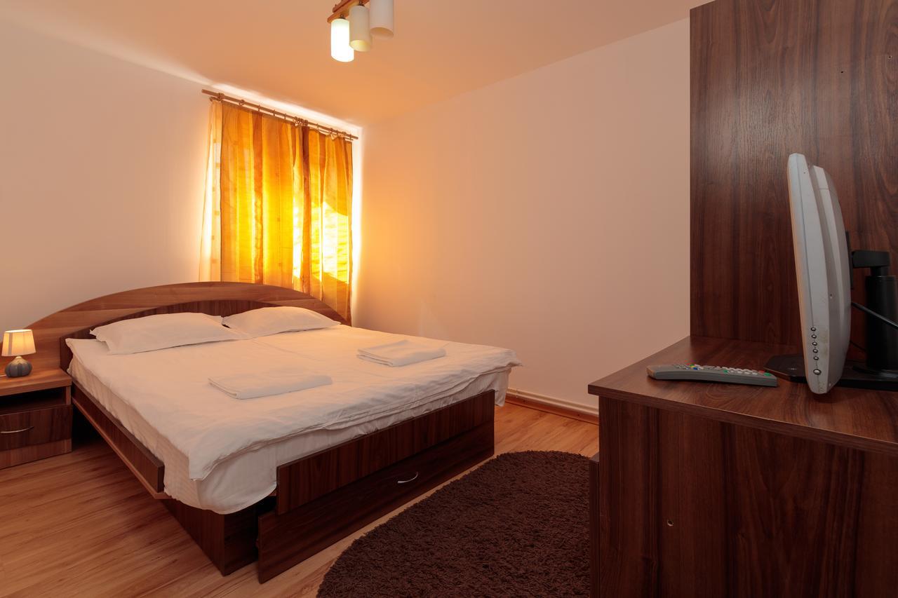 Casa Arbo Hotel Calimanesti Ngoại thất bức ảnh